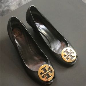 Tory Burch Open Toe Wedge Heels Black - Size 8.5
